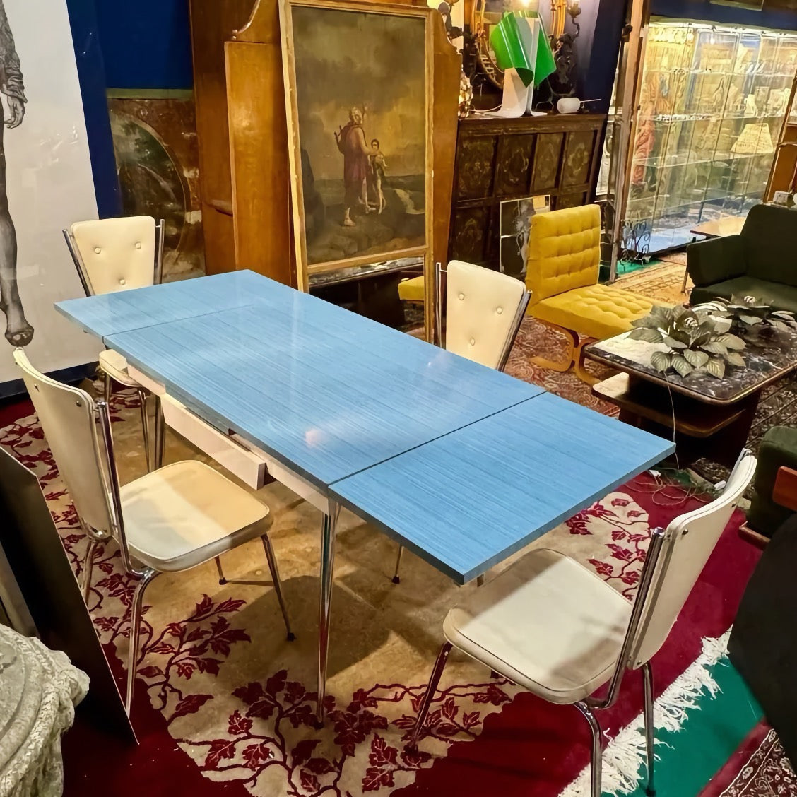 Cuisine Weiler French Vintage Extendable Kitchen/Dining Table