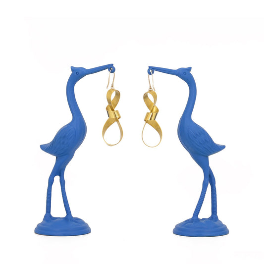 Infinite loop earrings