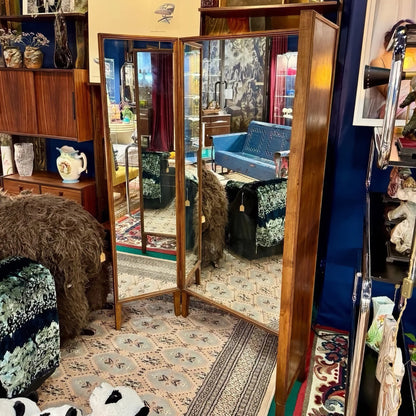 Italian 1960s Vintage Triptych Mirror, Elegant Minimalist Design