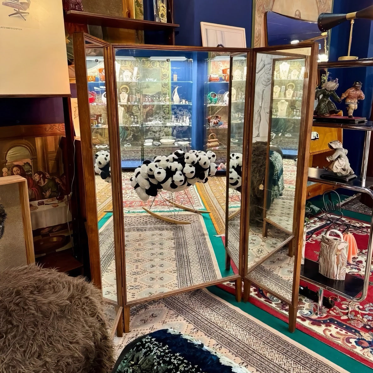 Italian 1960s Vintage Triptych Mirror, Elegant Minimalist Design
