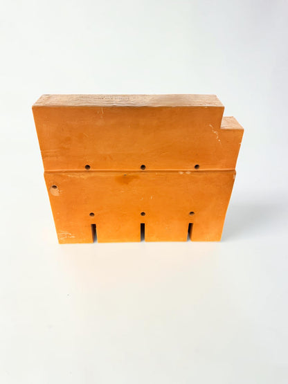 Fonació d'un espai de Perejaume / 2001 / Terracota /  Edición 16/100