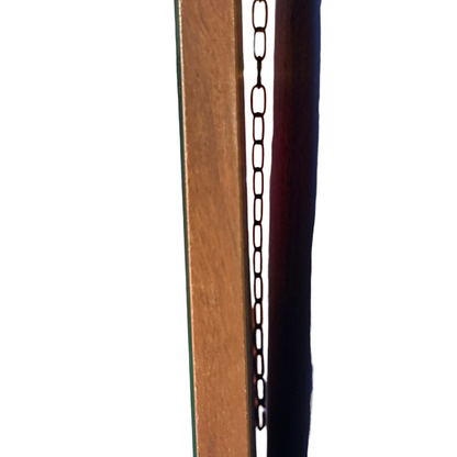 Espejo de pared ovalado Mid-Century con marco de madera maciza y cadena colgante metálica vintage, vista lateral