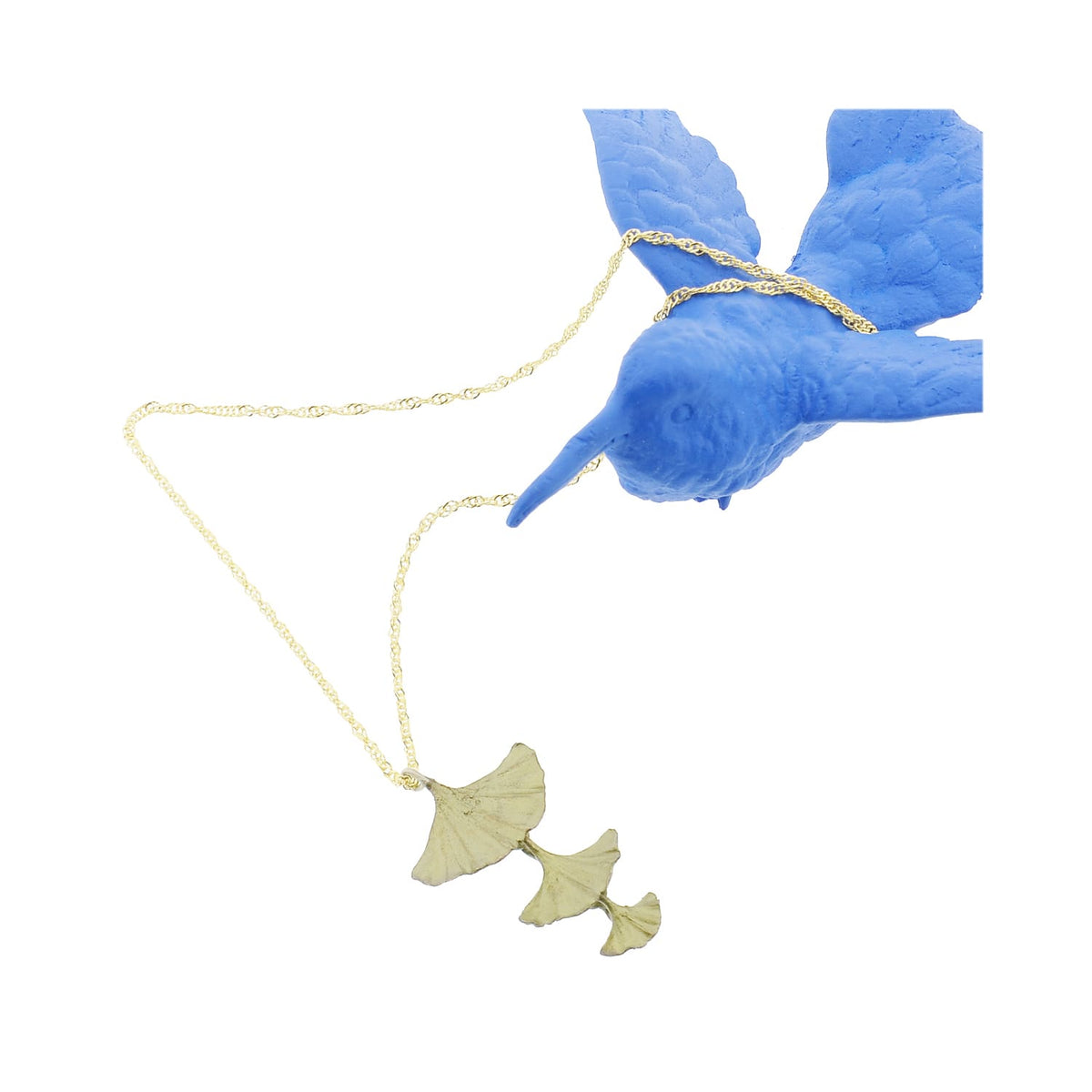 Ginkgo leaves pendant