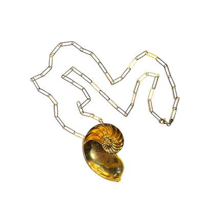 Schiaparelli Haute Couture Automne/Hiver 2025 invitation / pendant
